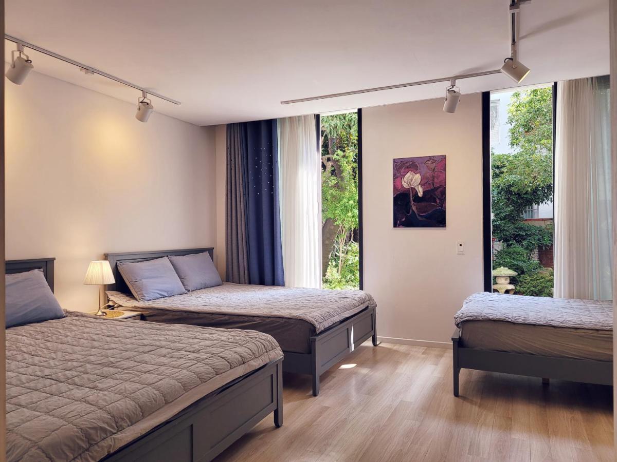 Gallery Family Hotel Мокпо Экстерьер фото